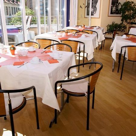 Hotel Am Weberplatz Дрезден Екстериор снимка